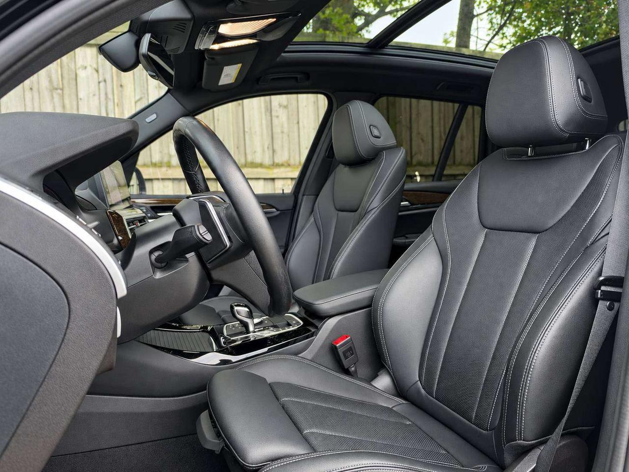 2022 BMW X3 xDrive 30i | Premium Essential | Panoroof | AWD Photo