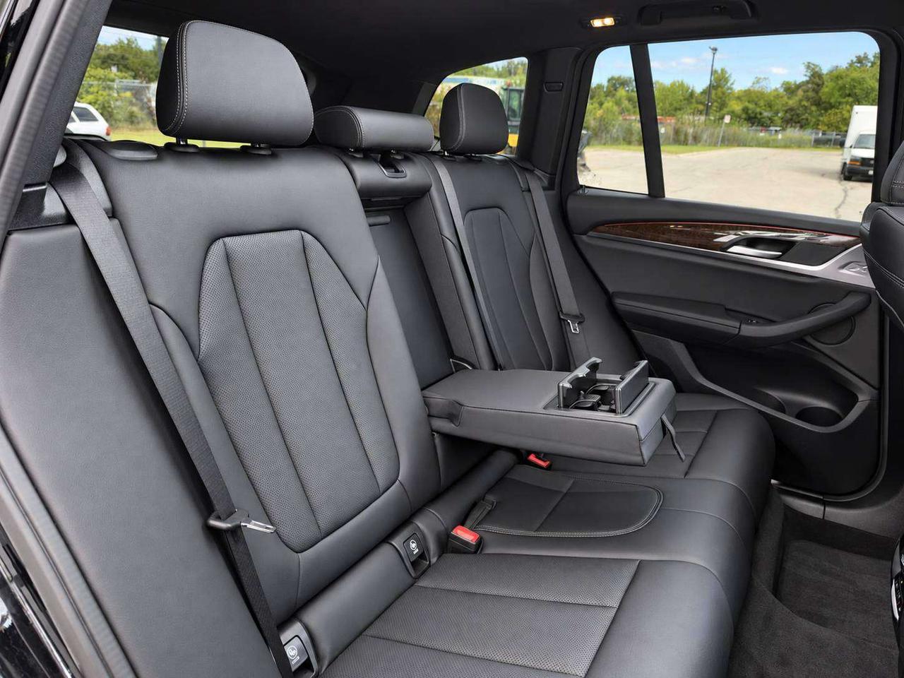2022 BMW X3 xDrive 30i | Premium Essential | Panoroof | AWD Photo