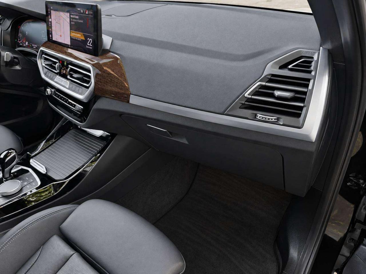 2022 BMW X3 xDrive 30i | Premium Essential | Panoroof | AWD Photo