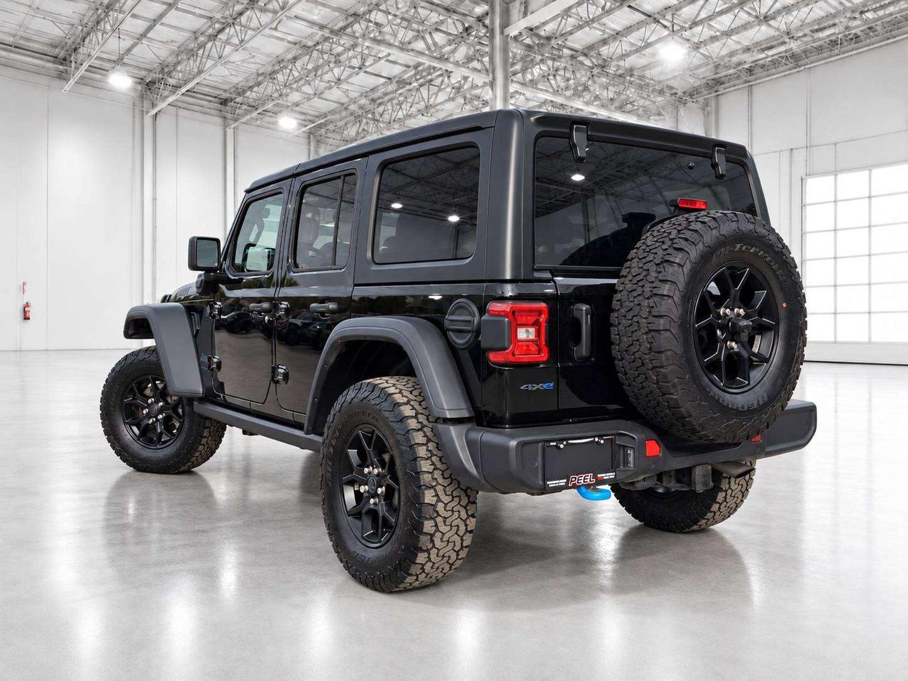 2024 Jeep Wrangler Willys PHEV | Dual Top | Hybrid Off Road | 4X4 Photo