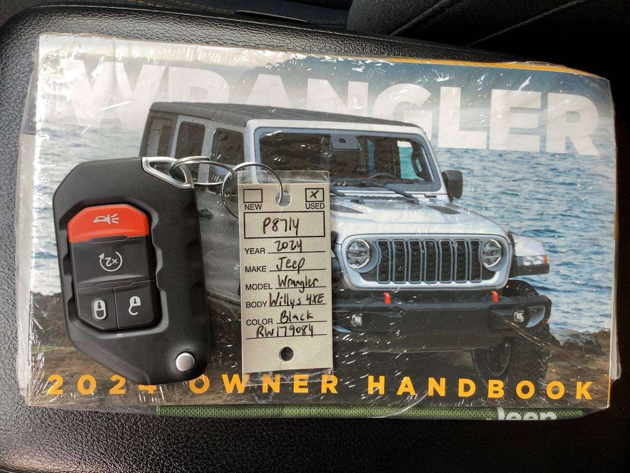 2024 Jeep Wrangler Willys PHEV | Dual Top | Hybrid Off Road | 4X4 Photo