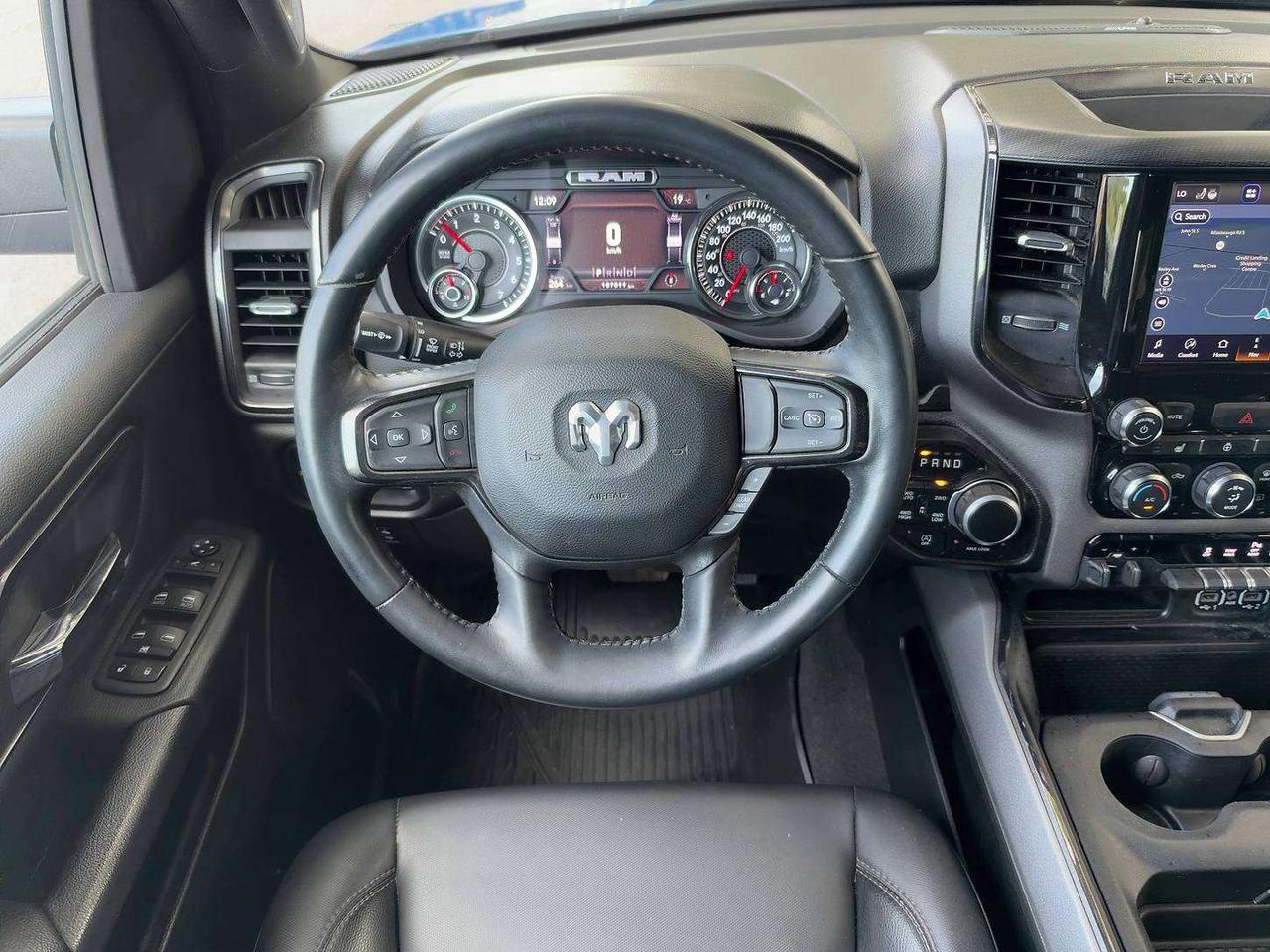 2023 RAM 1500 Built to Serve V8 | Level 2 | Bed Utility | 4X4 Photo