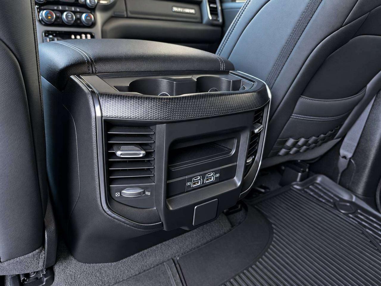 2023 RAM 1500 Built to Serve V8 | Level 2 | Bed Utility | 4X4 Photo