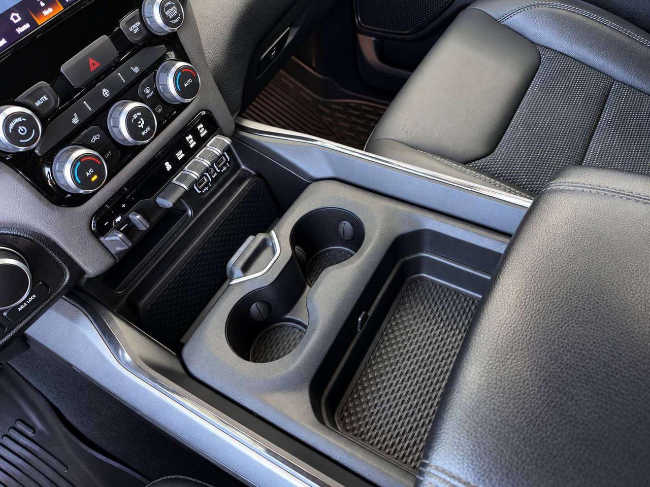 2023 RAM 1500 Built to Serve V8 | Level 2 | Bed Utility | 4X4 Photo