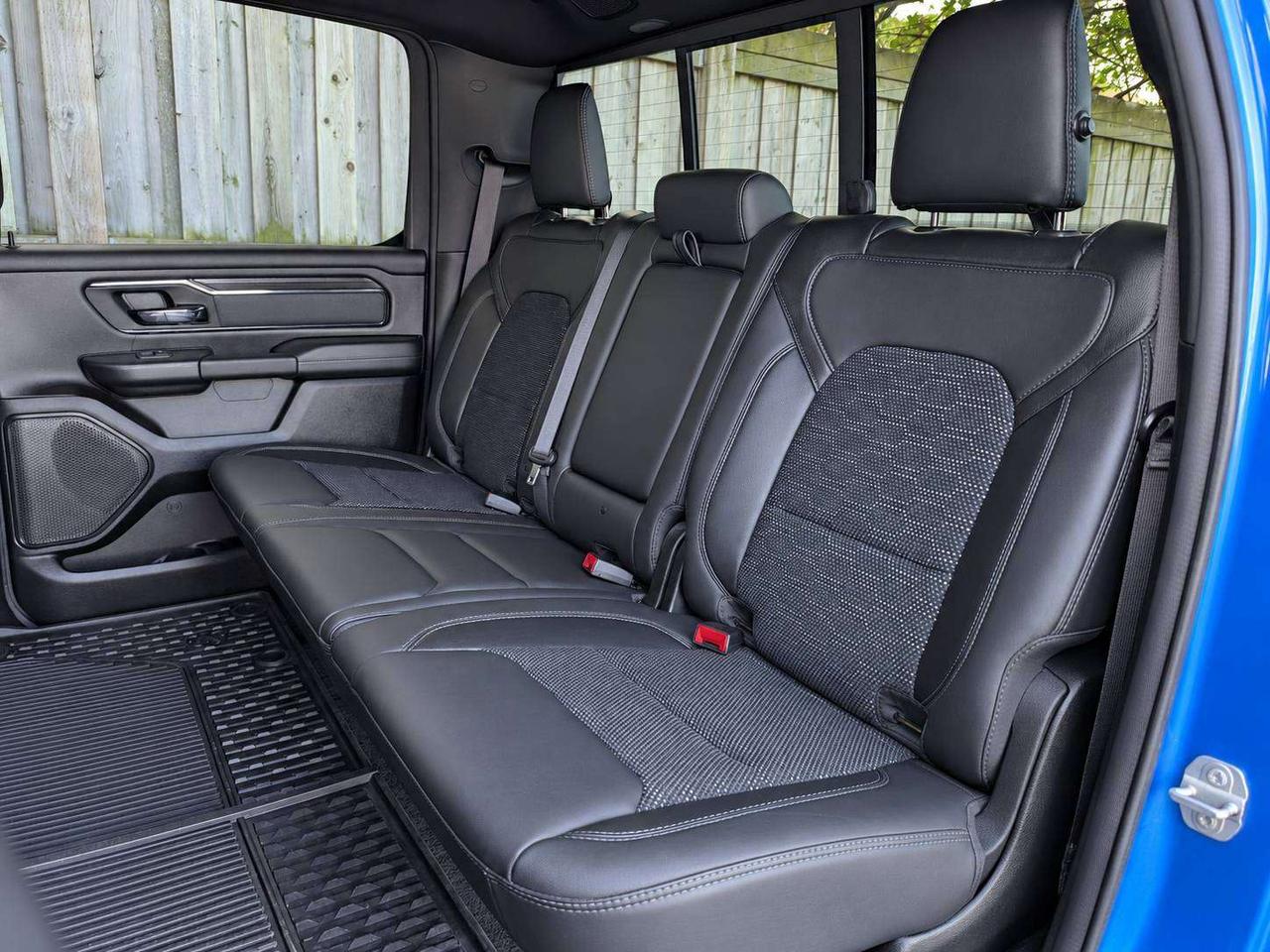 2023 RAM 1500 Built to Serve V8 | Level 2 | Bed Utility | 4X4 Photo