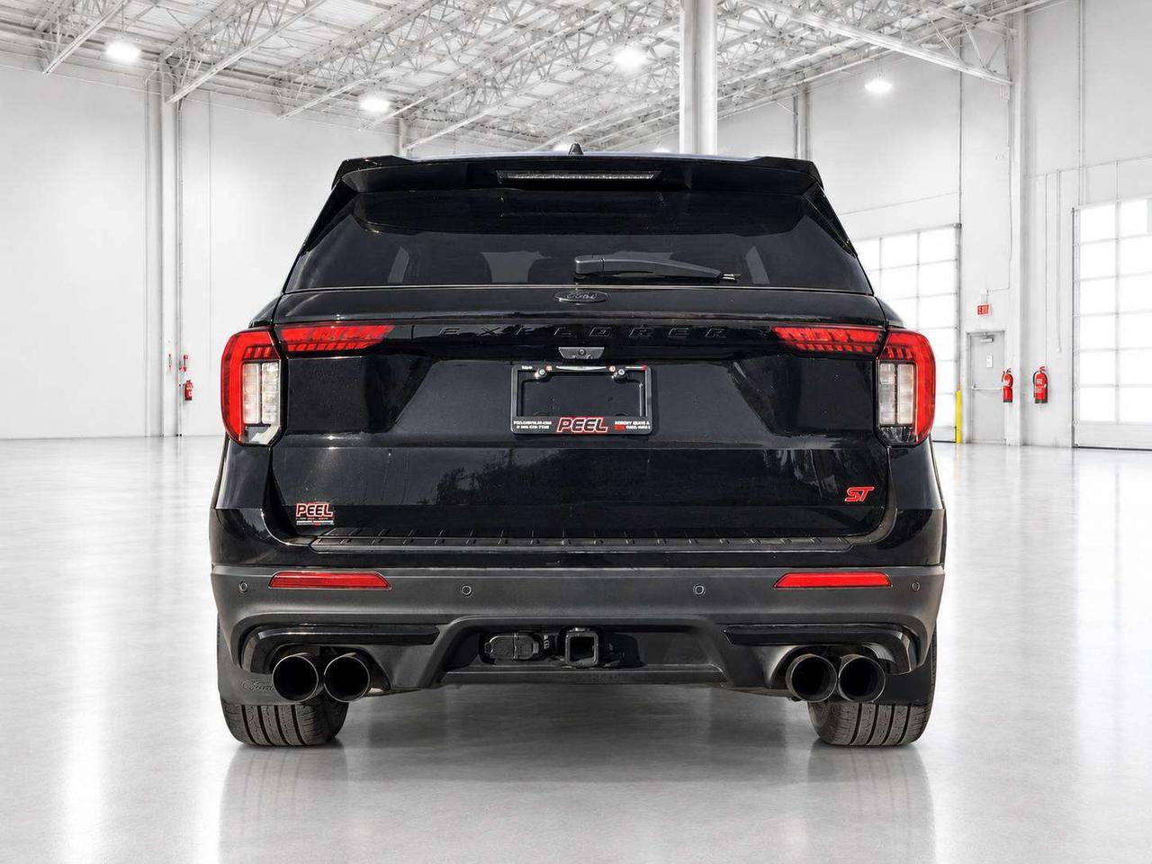 2025 Ford Explorer ST 6 Seat | Panoroof | Bang & Olufsen Audio | AWD Photo