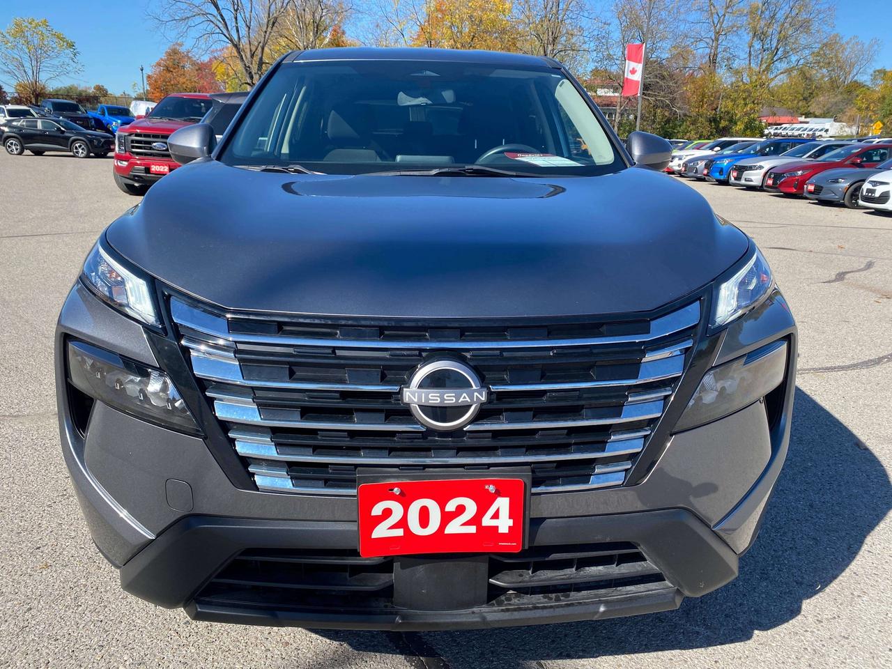 2024 Nissan Rogue S, CLEAN CARFAX, REMOTE START, BACK UP CAMERA! Photo