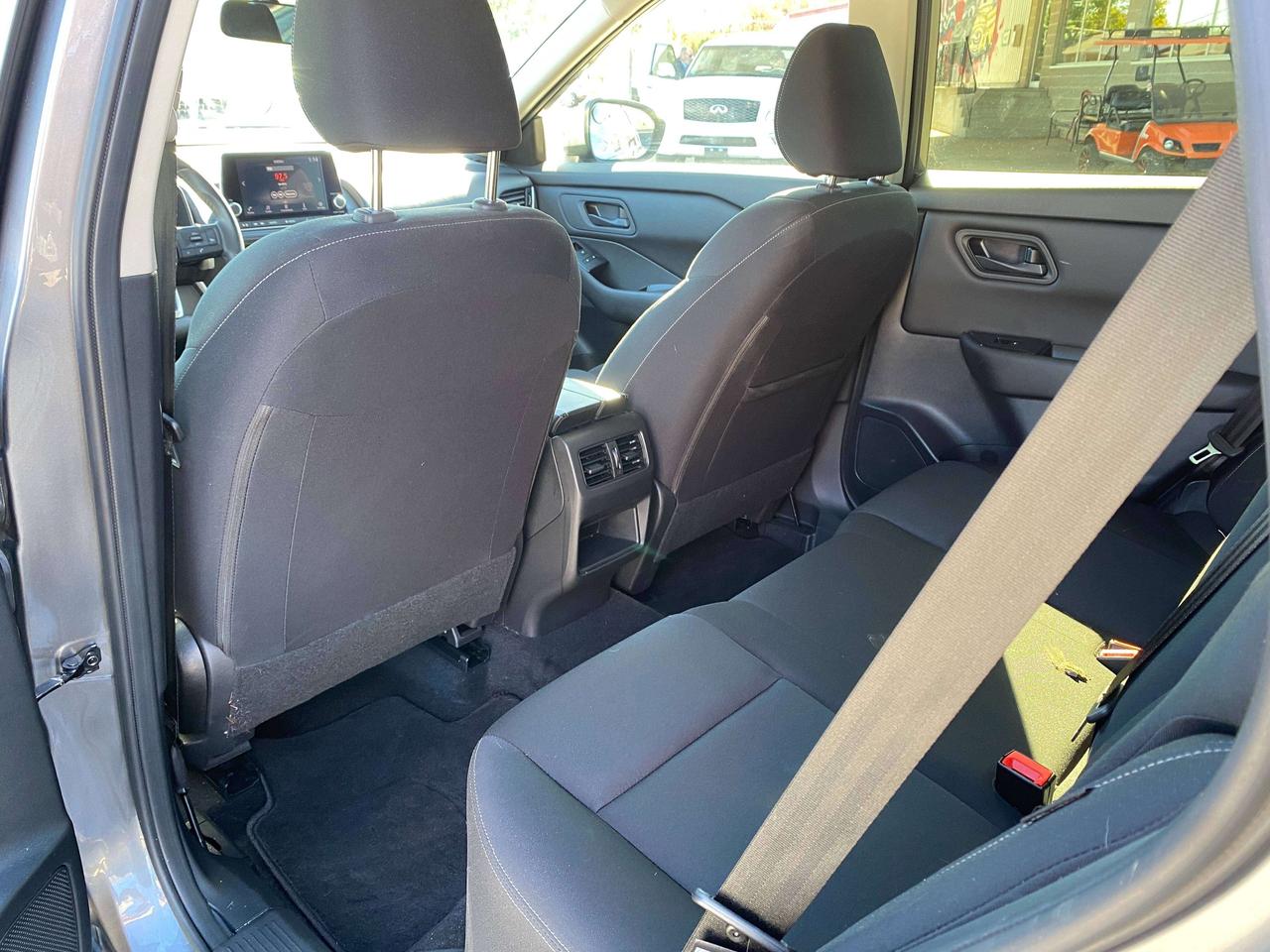 2024 Nissan Rogue S, CLEAN CARFAX, REMOTE START, BACK UP CAMERA! - Photo #17