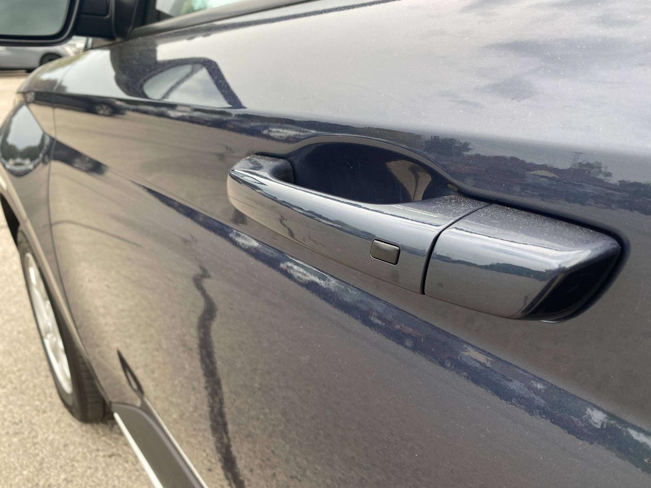2025 Hyundai Venue PREFERRED, CLEAN CARFAX, REMOTE START, BACK UP CAM Photo