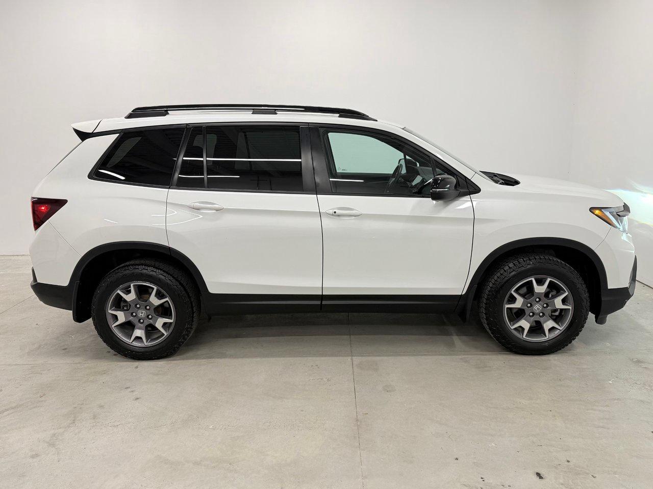 2022 Honda Passport TRAILSPORT Photo3