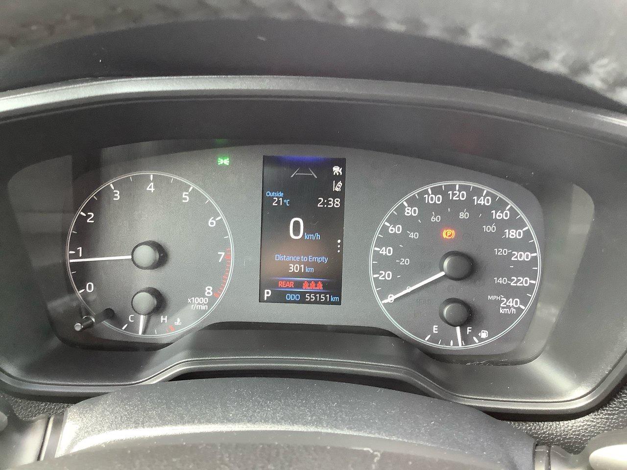 2023 Toyota Corolla Cross LE Photo