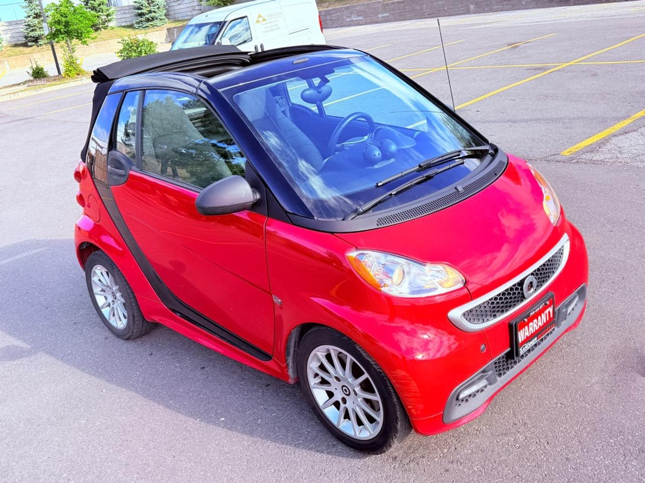 2013 Smart fortwo 2dr Cabriolet Passion Photo