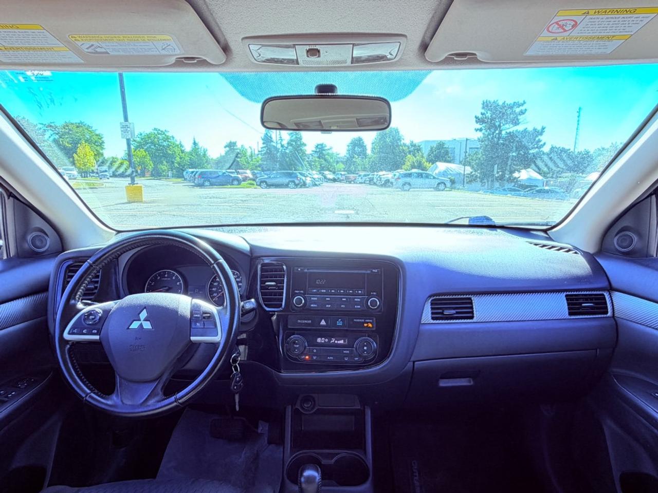 2014 Mitsubishi Outlander ES (Canada) Photo