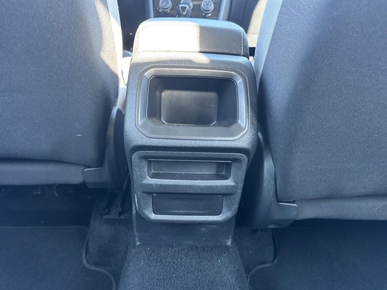 2024 Volkswagen Taos Trendline Photo
