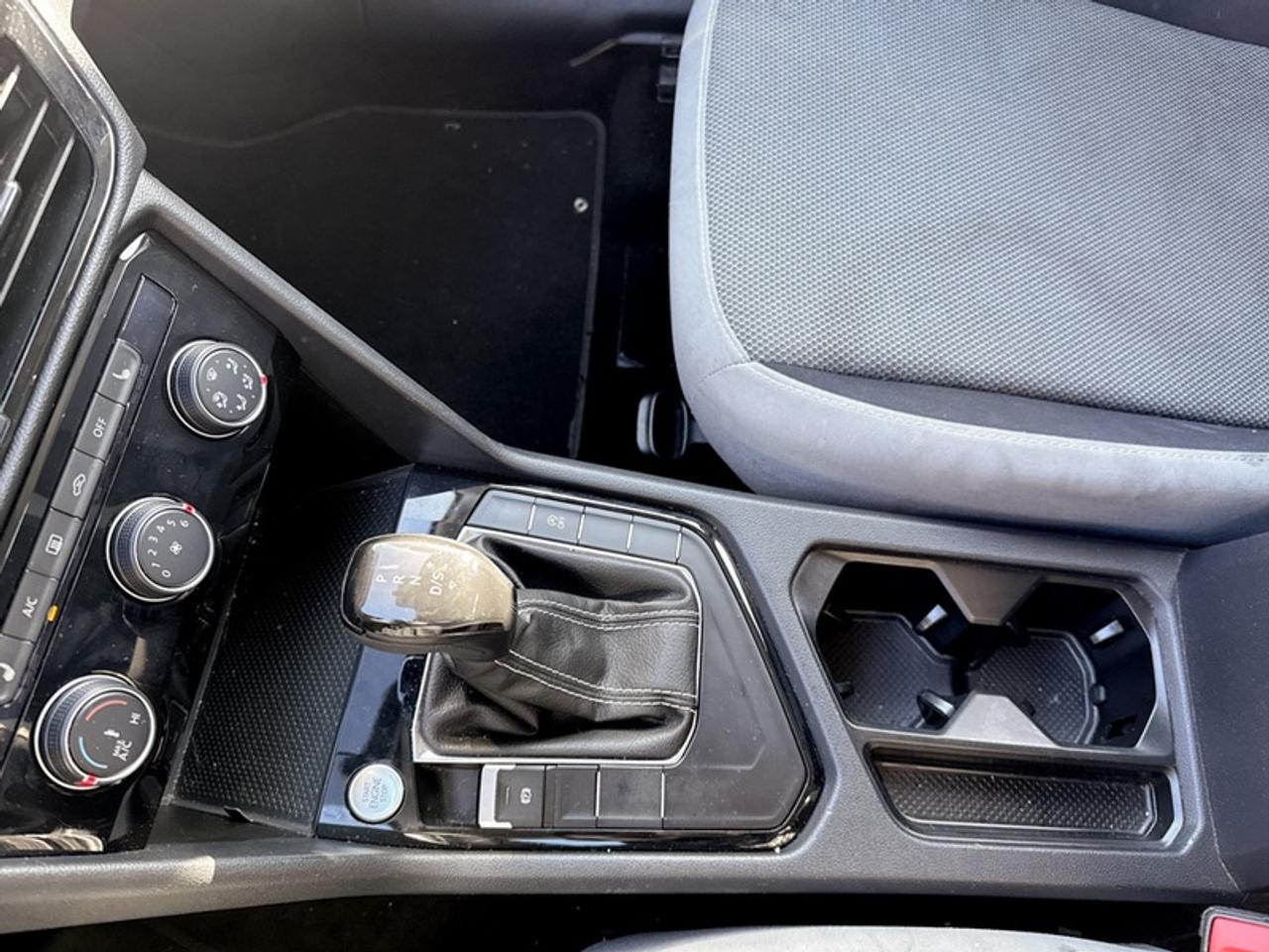 2024 Volkswagen Taos Trendline Photo