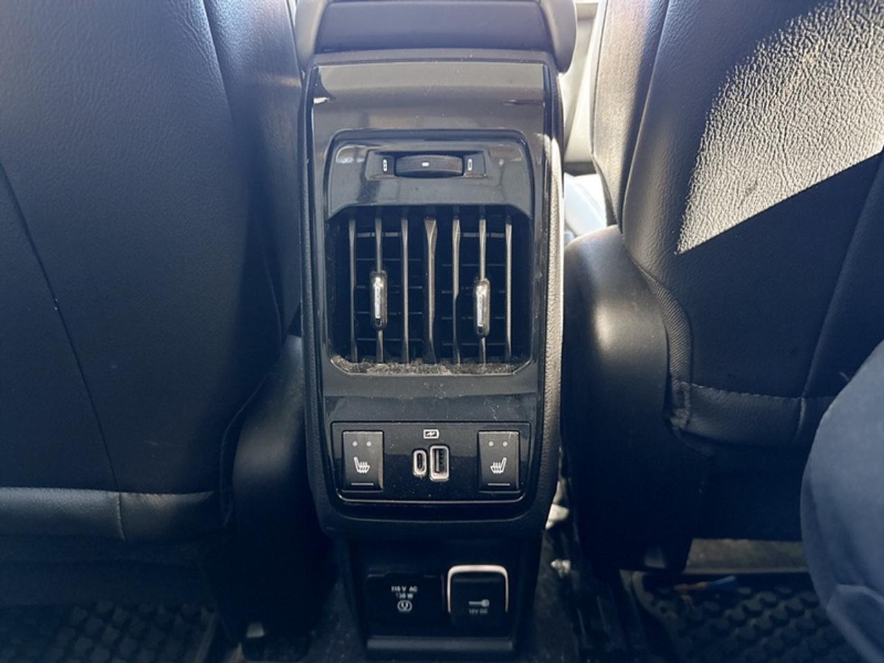 2022 Jeep Compass Limited w/Elite Group Photo
