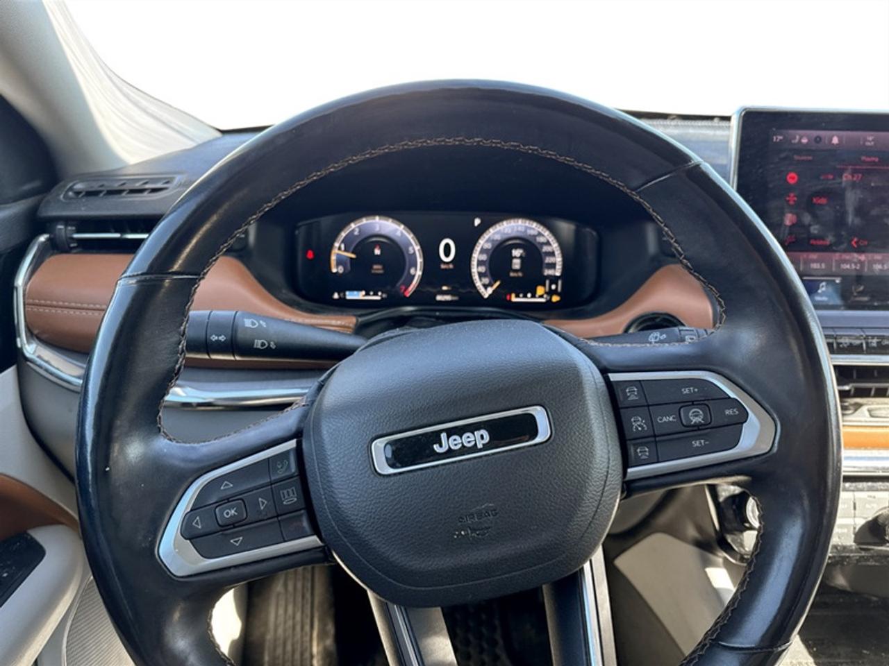 2022 Jeep Compass Limited w/Elite Group Photo