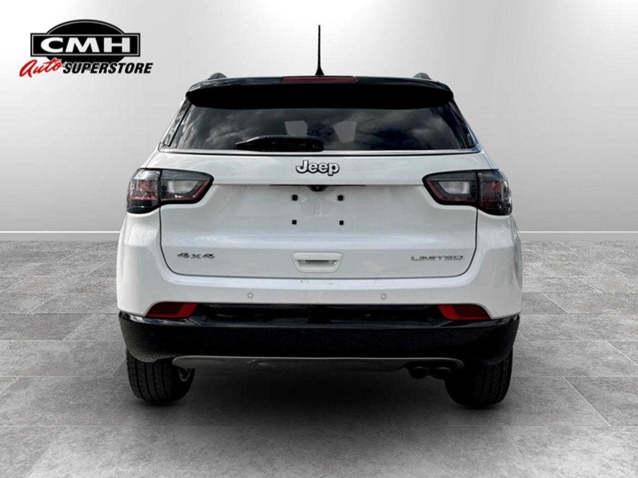 2022 Jeep Compass Limited w/Elite Group  **CLEAN CARFAX** Photo3