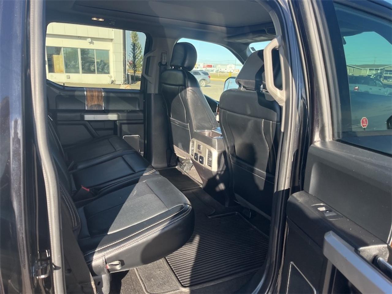 2019 Ford F-150 Lariat   - Leather Seats -  Cooled Seats Photo5