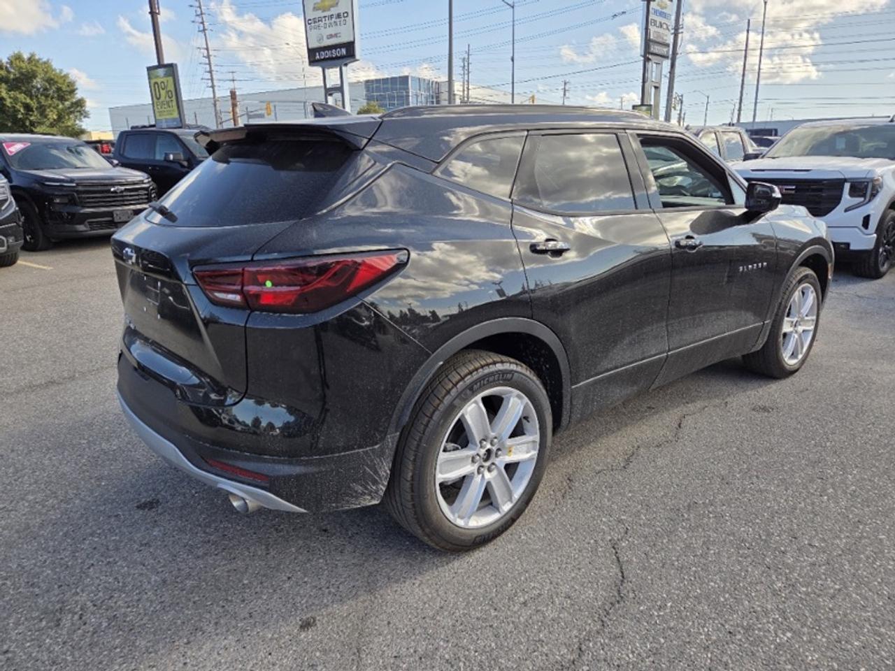 2026 Chevrolet Blazer LT  - Heated Seats -  Apple CarPlay Photo3