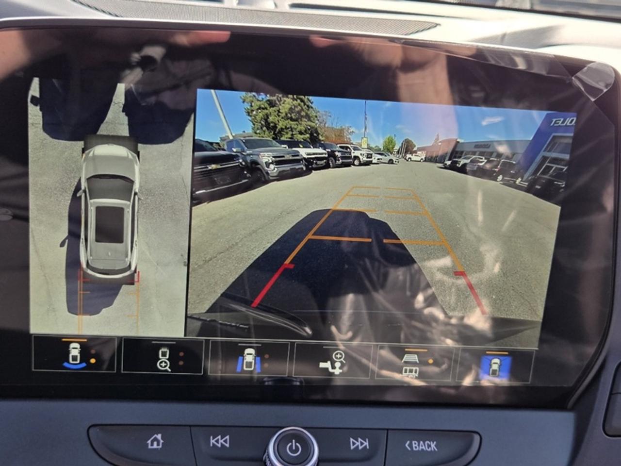 2026 Chevrolet Blazer LT  - Heated Seats -  Apple CarPlay Photo