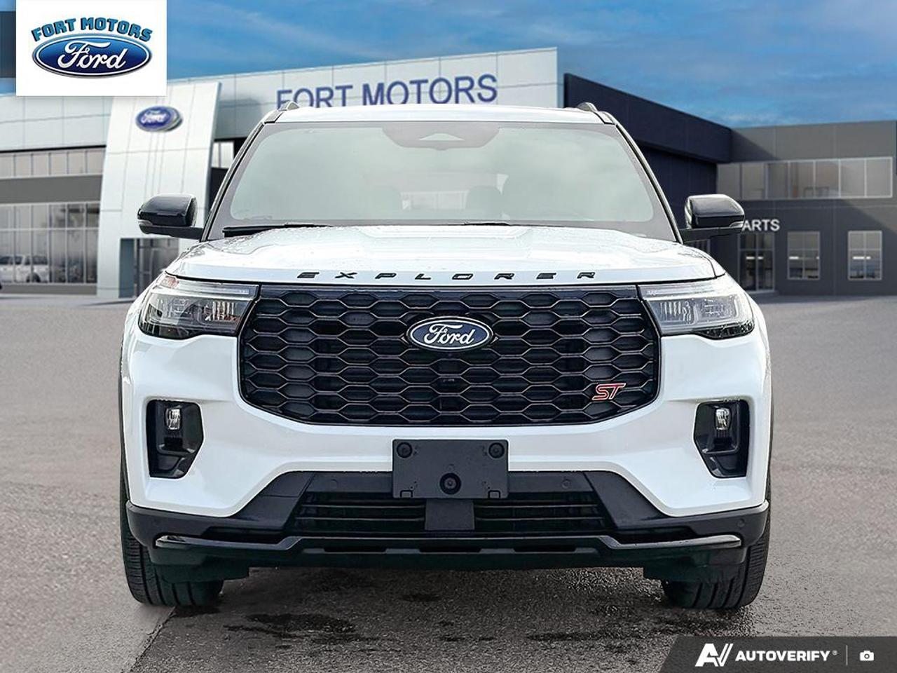 2027 Ford Explorer ST Photo1