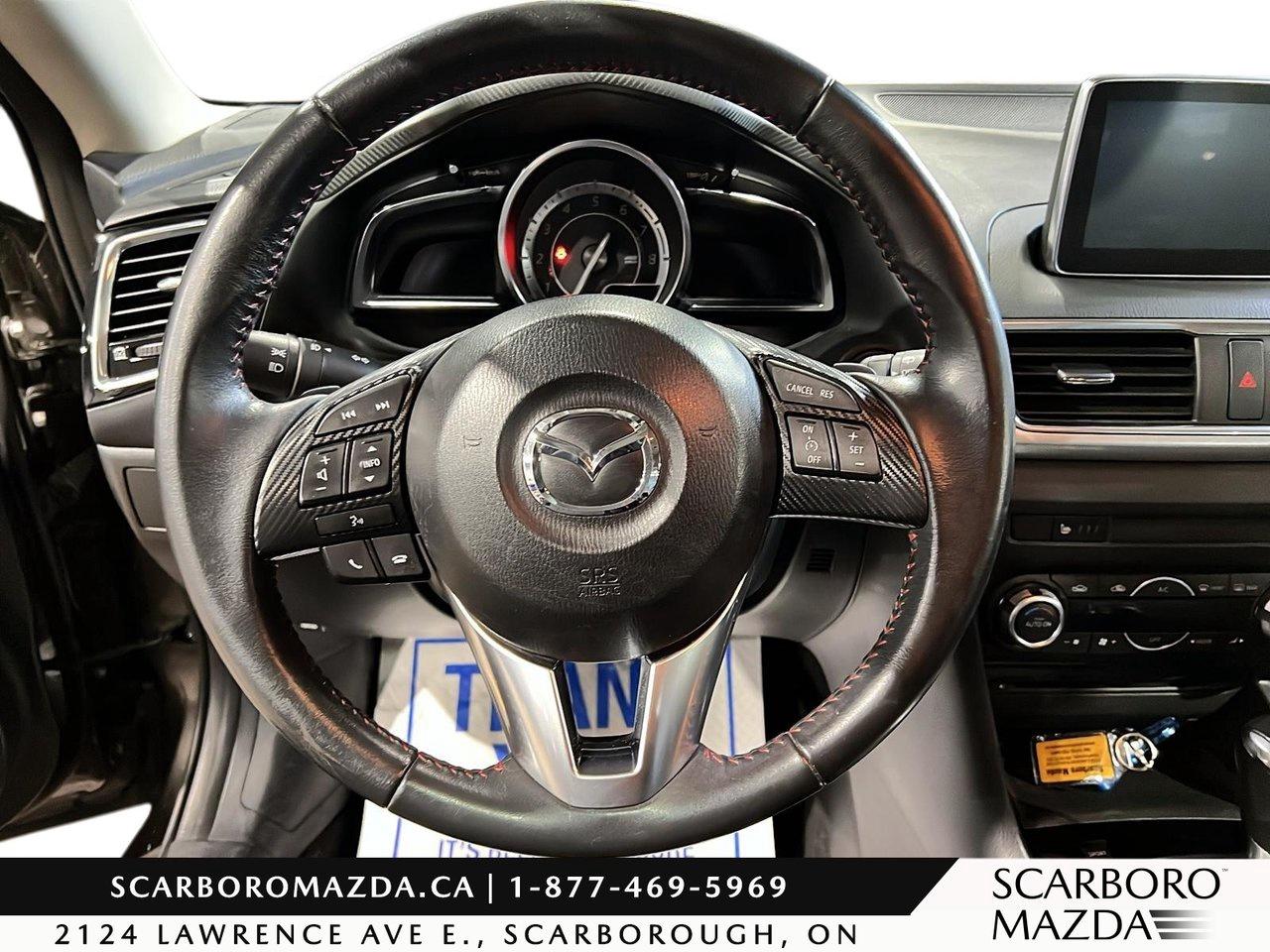 2015 Mazda MAZDA3 GT Photo