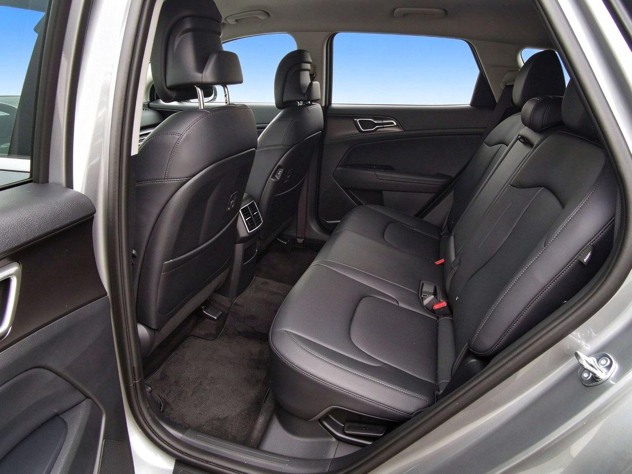 2026 Kia Sportage EX HEV AWD | Leather | LED | Gas Saver Photo