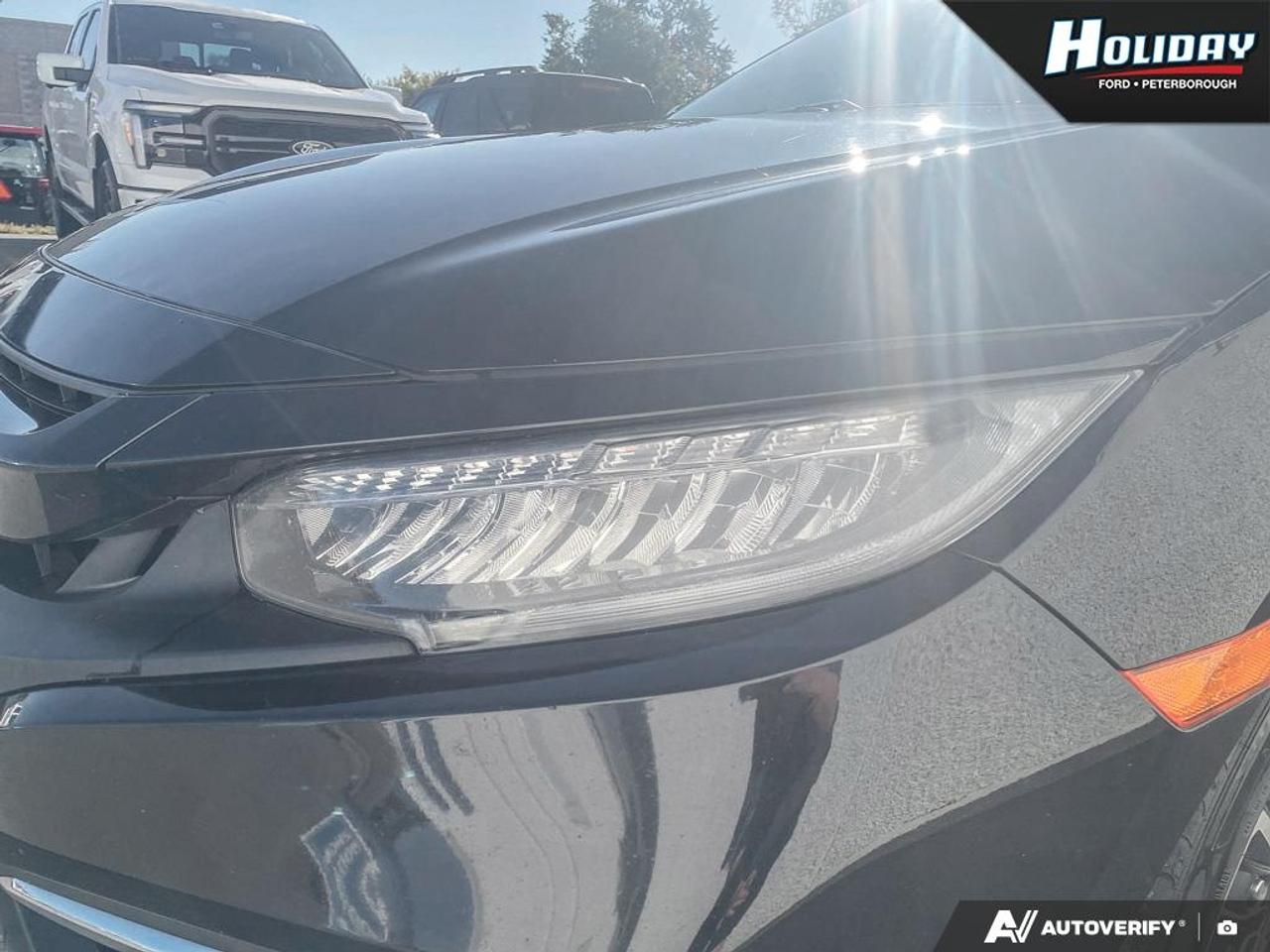 2021 Honda Civic Sedan Touring Photo