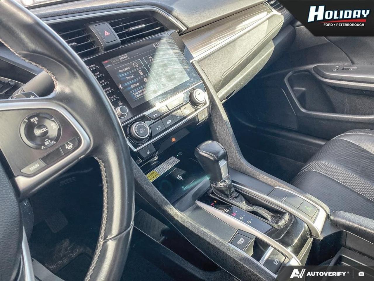 2021 Honda Civic Sedan Touring Photo