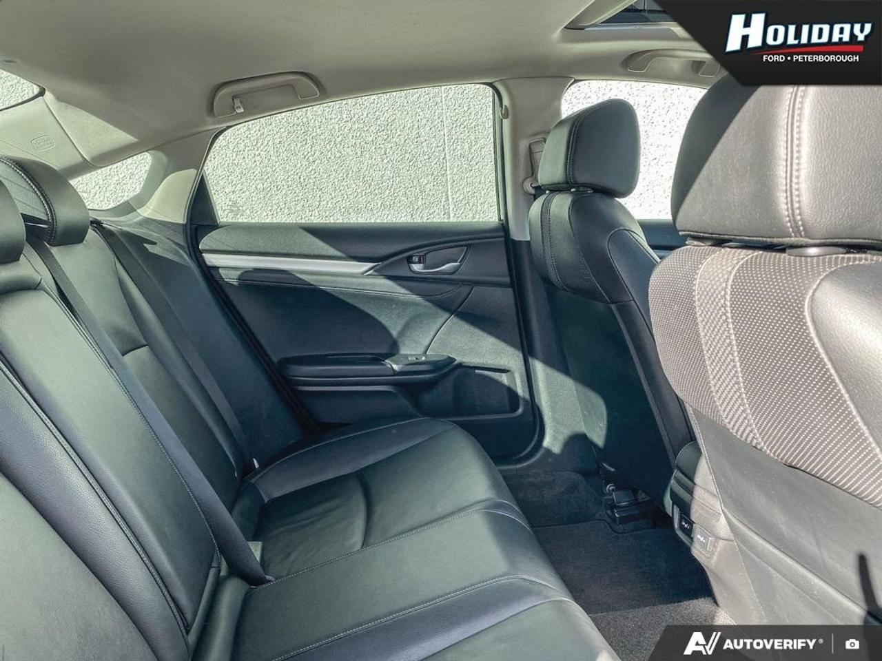 2021 Honda Civic Sedan Touring Photo