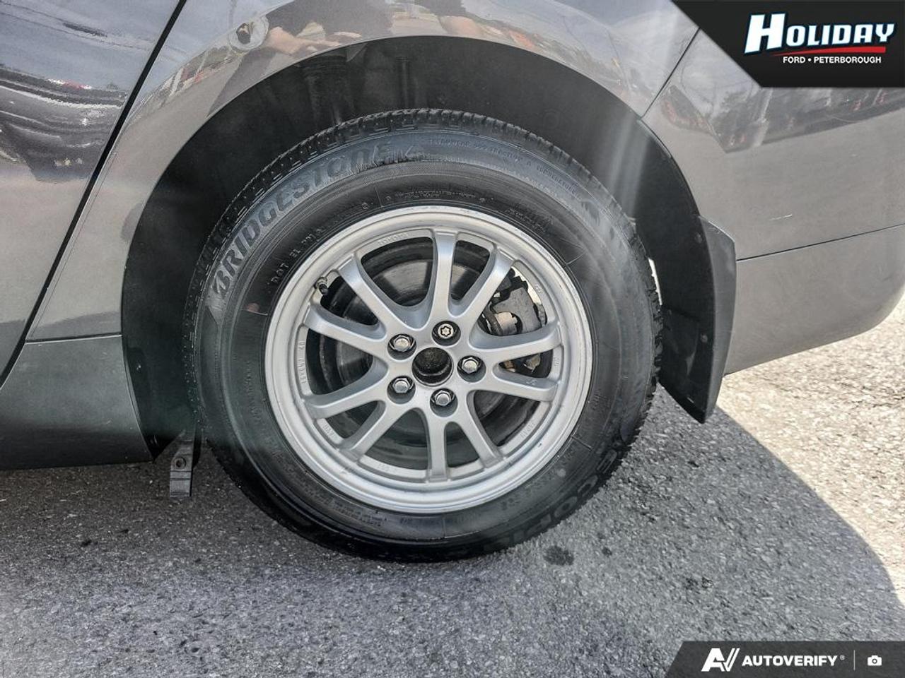2018 Toyota Prius TECHNOLOGY Photo