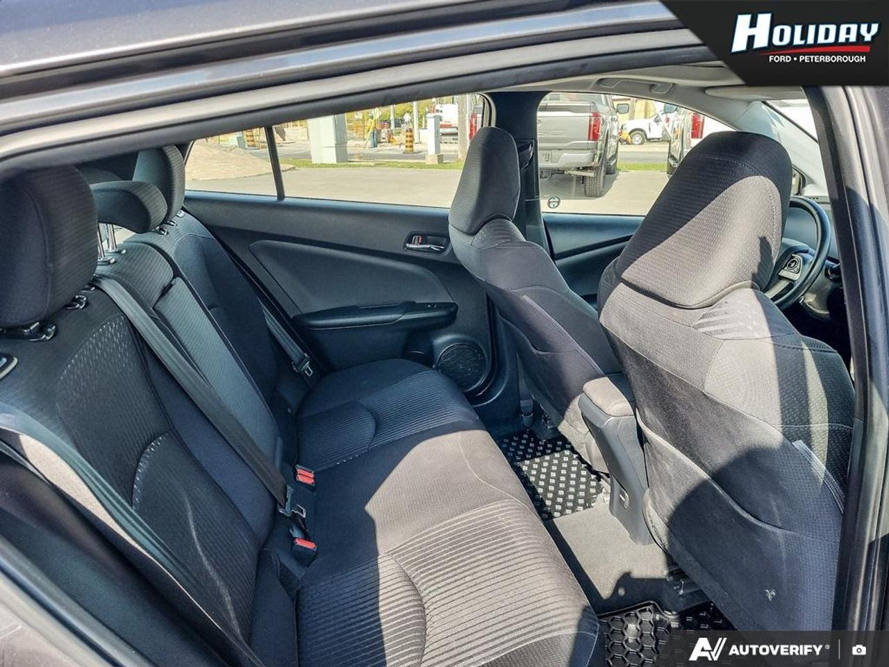 2018 Toyota Prius TECHNOLOGY Photo