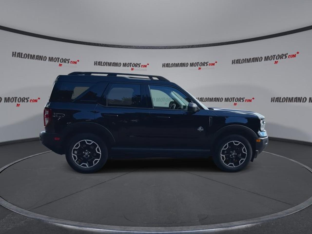 2025 Ford Bronco Sport Outer Banks 4x4 | No Accidents | Heated Steering Photo