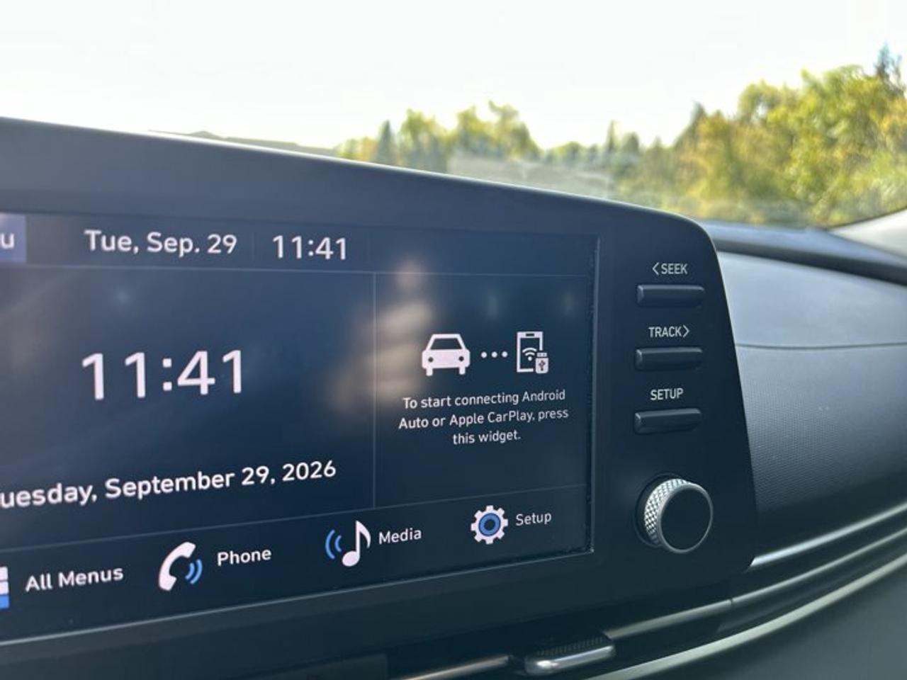 2024 Hyundai Elantra Essential Photo