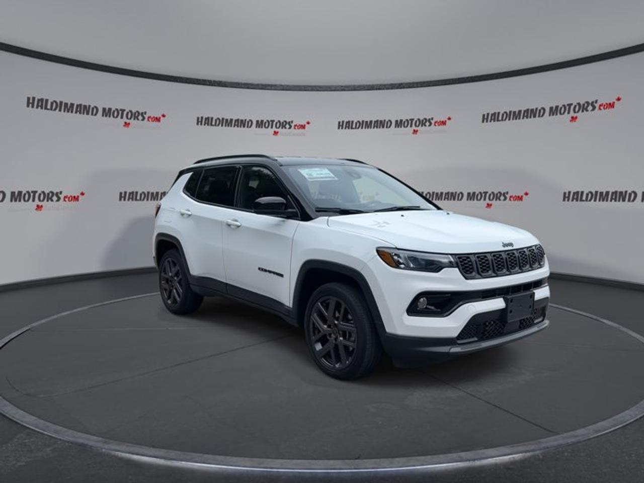2026 Jeep Compass Limited 4x4 | One Owner | No Accidents | Leather Seats Photo