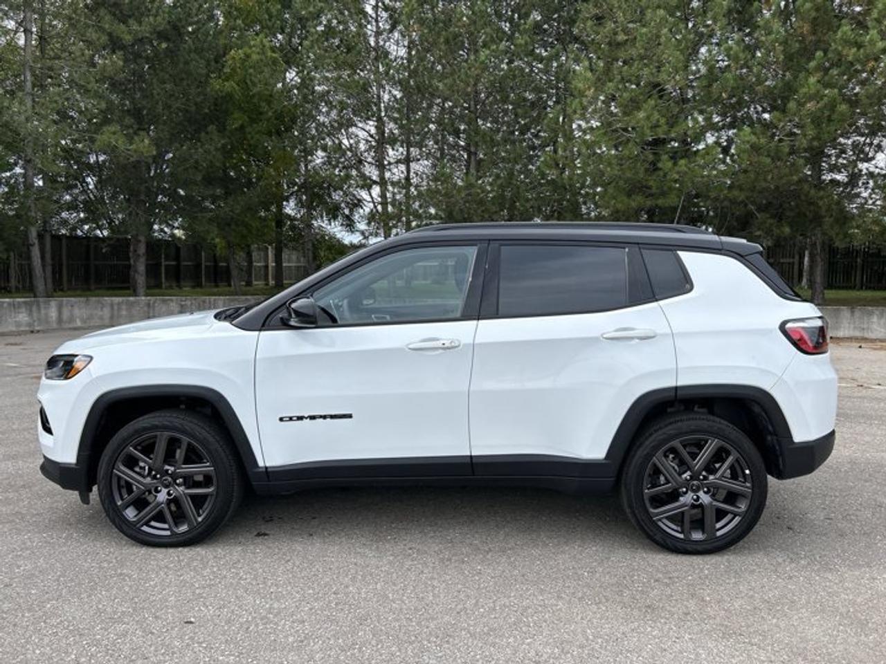 2026 Jeep Compass Limited 4x4 | One Owner | No Accidents | Leather Seats Photo