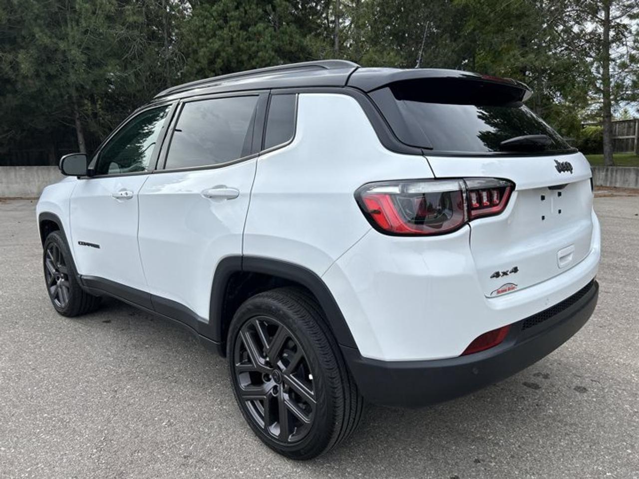 2026 Jeep Compass Limited 4x4 | One Owner | No Accidents | Leather Seats Photo