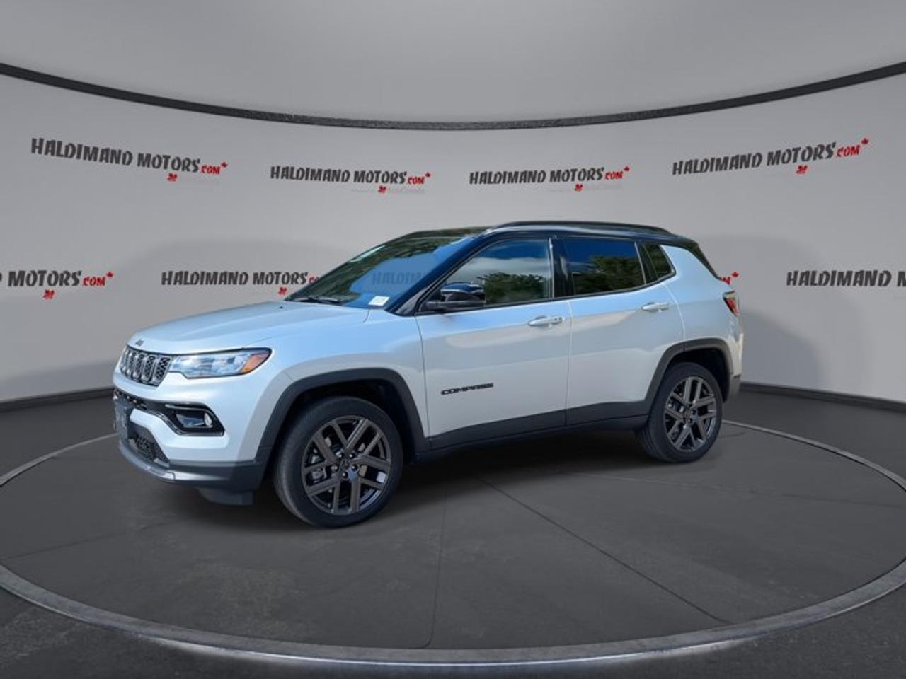 2026 Jeep Compass Limited 4x4 | No Accidents | Leather Seats | Heated Steering Photo