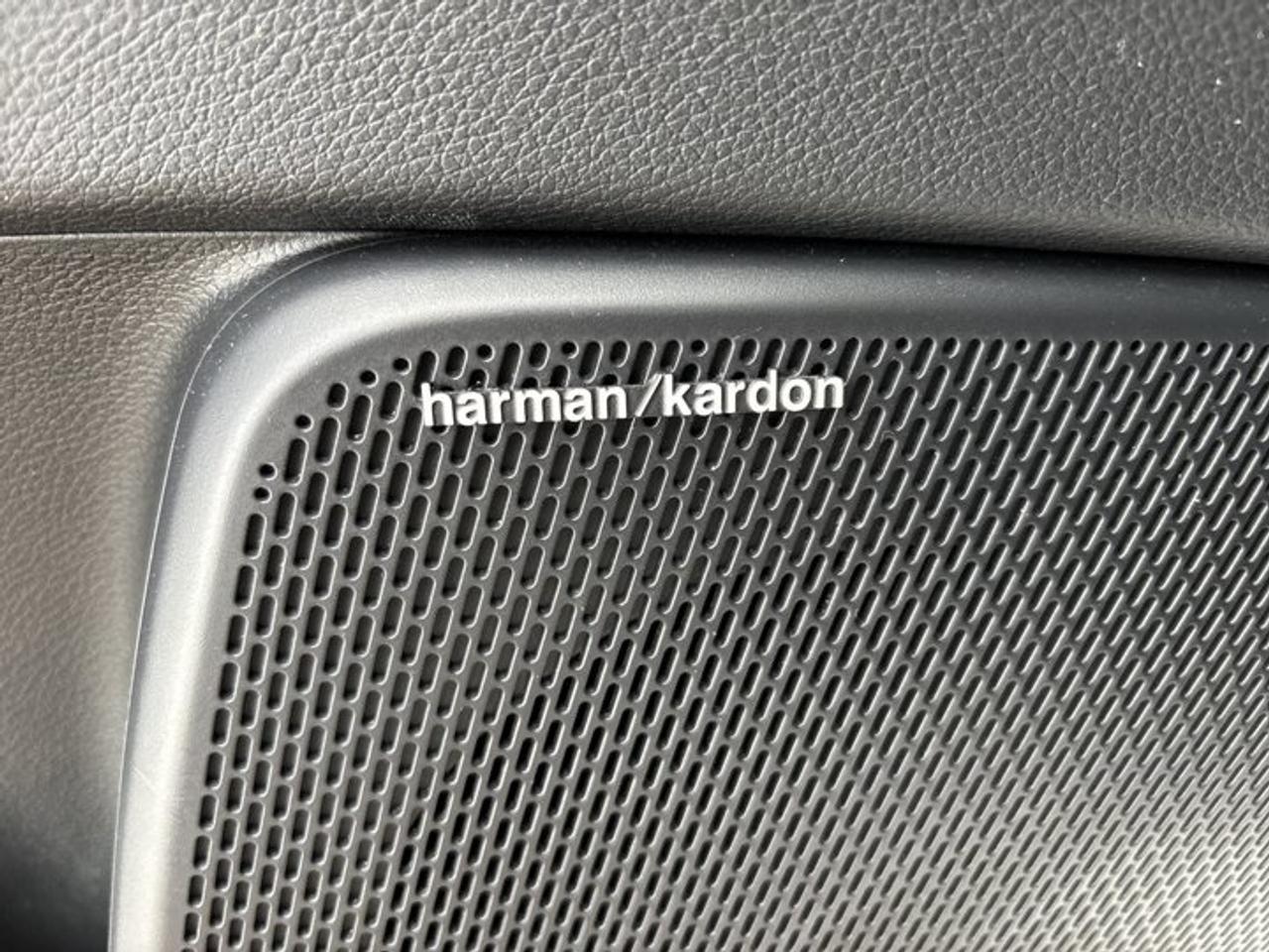 2023 Kia Soul GT-Line Limited | One Owner | No Accidents | Leather Seats Photo