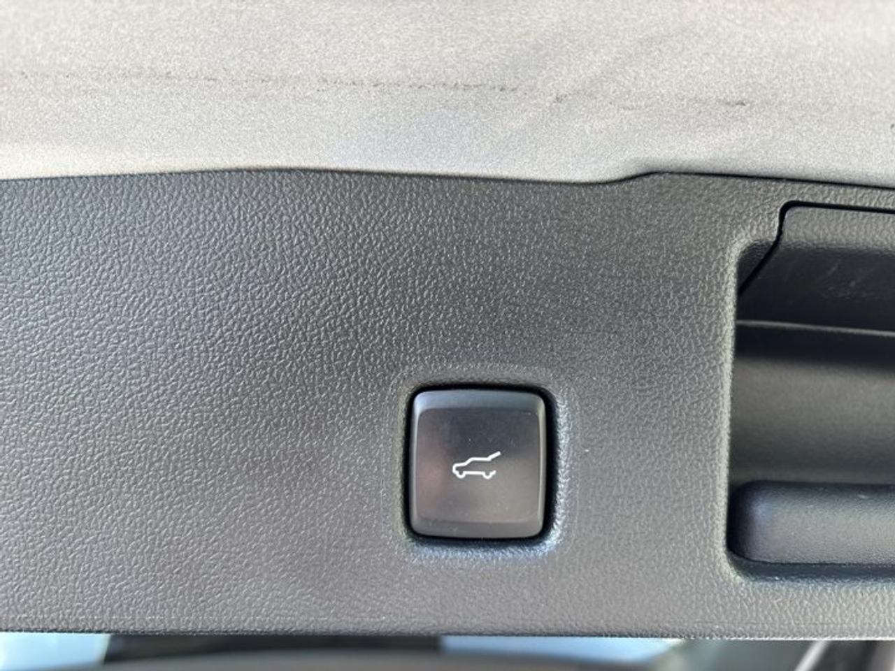 2024 Ford Escape ST-Line AWD | No Accidents | Heated Steering Wheel Photo