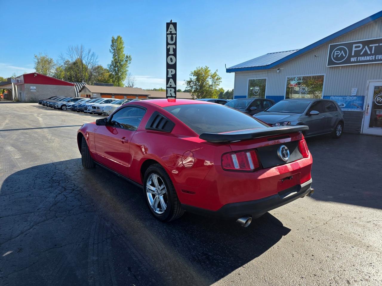 2010 Ford Mustang V6 Photo