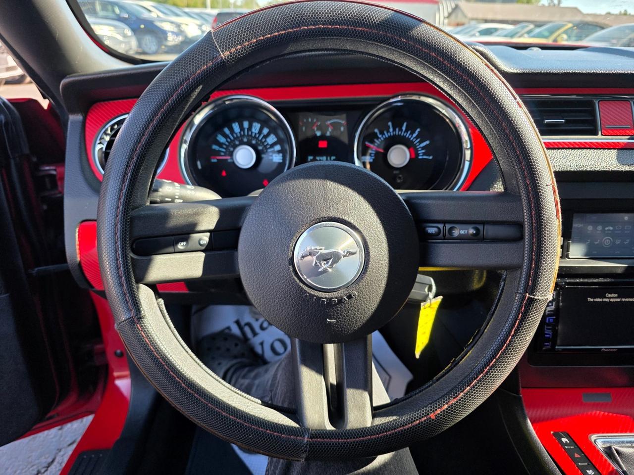 2010 Ford Mustang V6 Photo