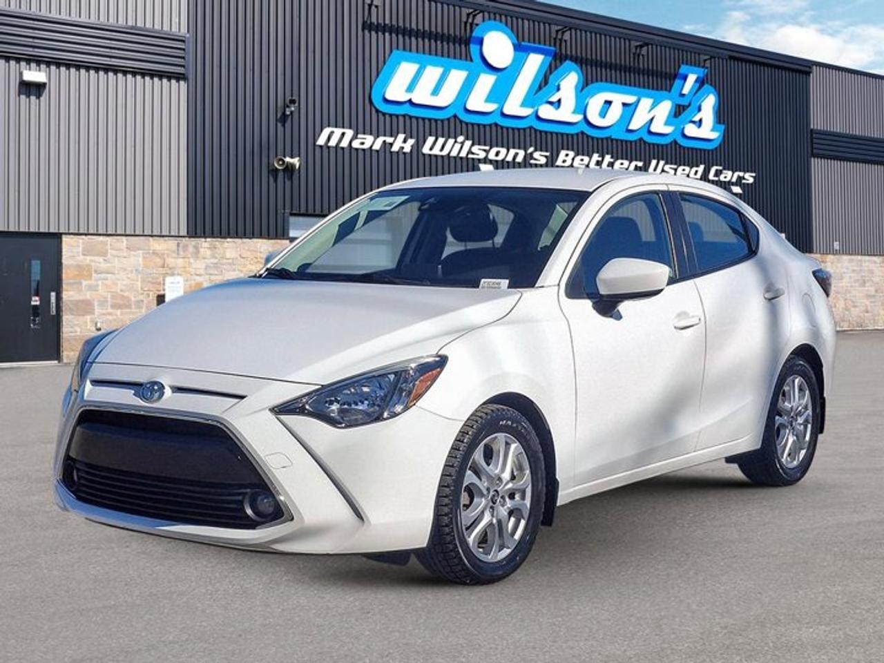 2018 Toyota Yaris sedan Premium | Auto | 7" Screen | Heated Seats | Bluetooth | Rear Camera | and More ! Photo