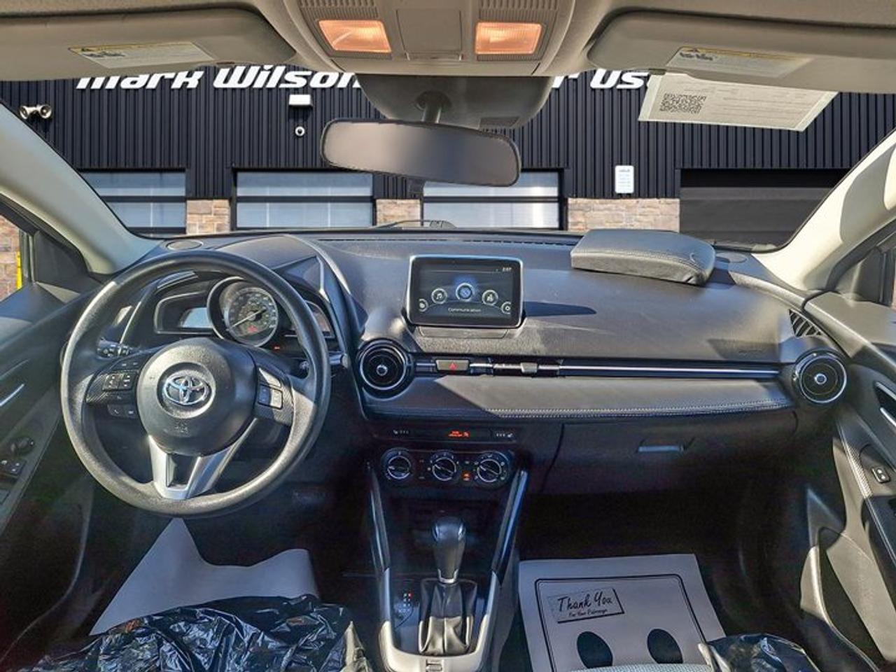 2018 Toyota Yaris sedan Premium | Auto | 7" Screen | Heated Seats | Bluetooth | Rear Camera | and More ! Photo