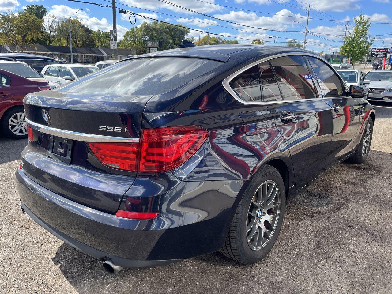2013 BMW 5 Series Gran Turismo 535i xDrive Photo
