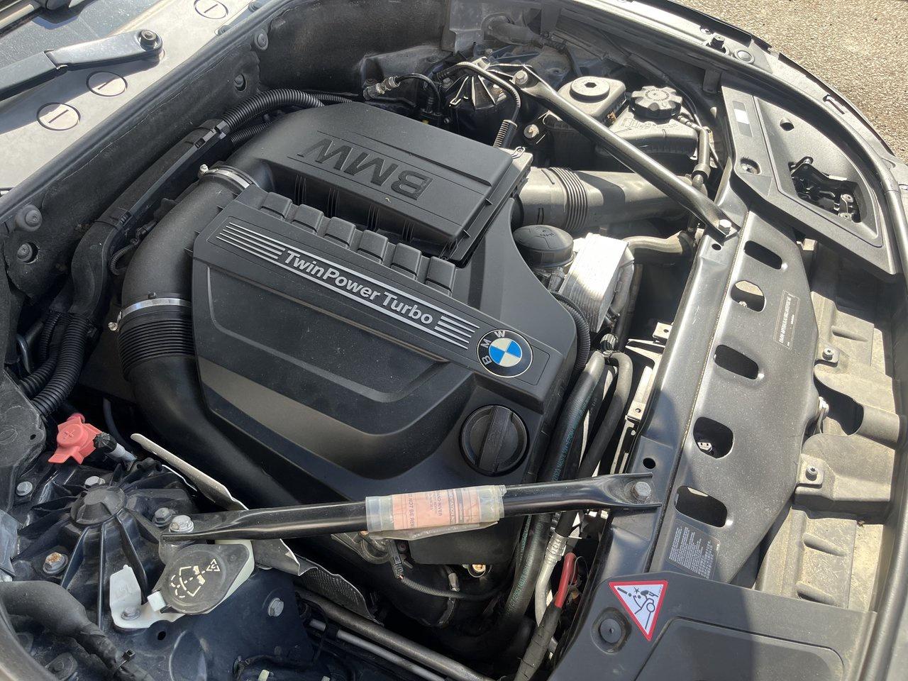 2013 BMW 5 Series Gran Turismo 535i xDrive Photo