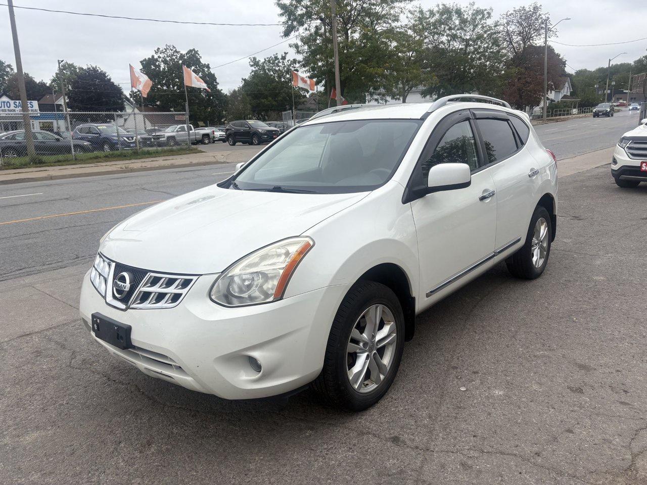 2012 Nissan Rogue SV Photo
