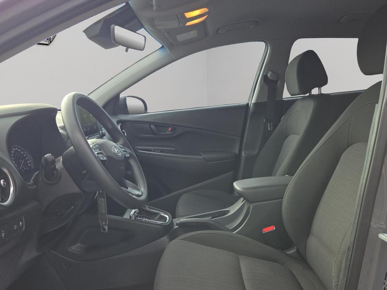 2022 Hyundai KONA Essential Photo