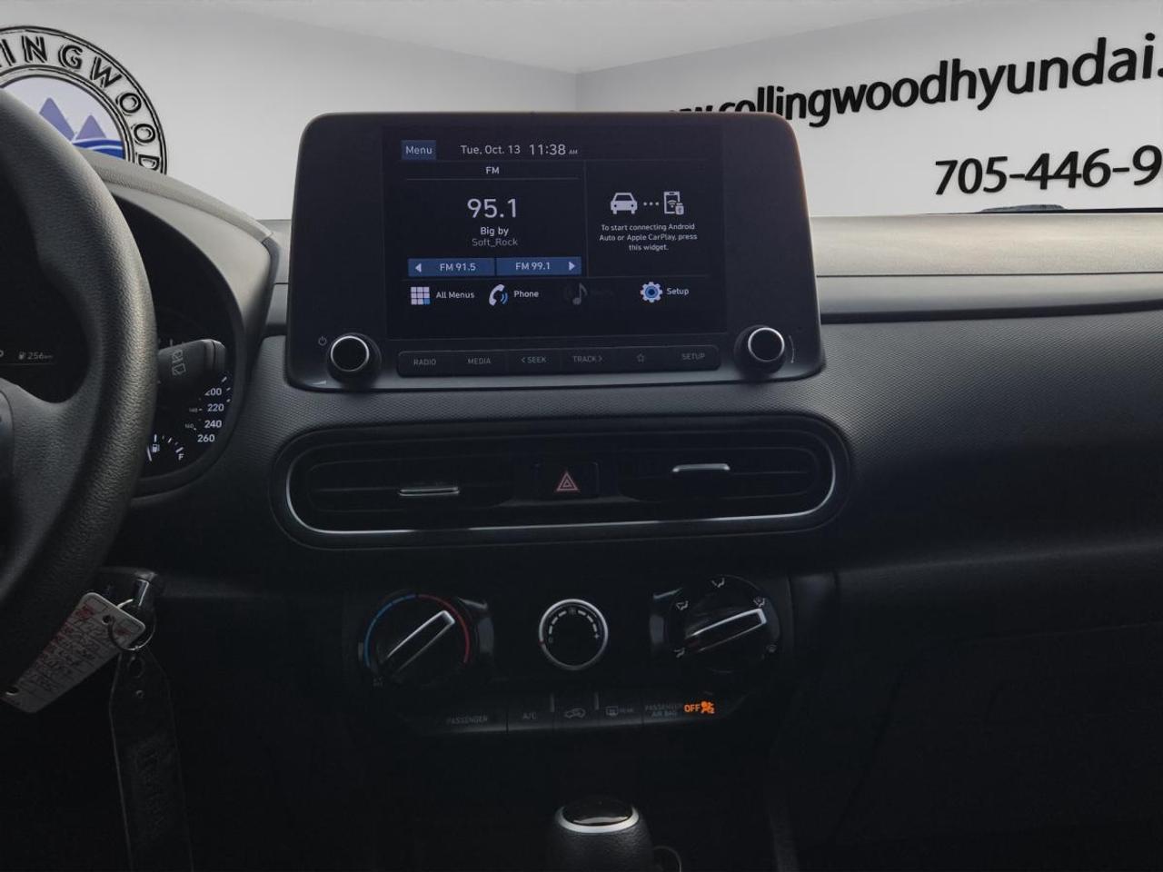 2022 Hyundai KONA Essential Photo
